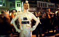 Funny Costumes For Guys  4 Widescreen Wallpaper