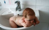 Very Funny Babies 5 Free Hd Wallpaper