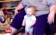 Funny Babies Dancing 17 Background