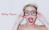 Funny Miley Cyrus Celebrity 13 Cool Wallpaper